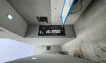 Imagem 7: Vendo casa com 2 quartos sendo 1 suíte, com vaga de garagem na Avenida principal