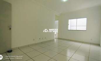 Imagem 5: Alugo apartamento 2º andar 3 Quartos sendo 1 ampla suíte próx. da Fainor no Cand