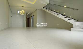 Imagem 2: Casa Duplex com fino acabamento no Santa Cecília, com 3 quartos sendo todos com