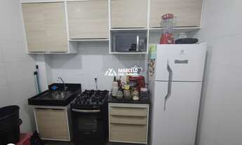 Imagem 5: Vendo apartamento no 2º andar com 2 quartos, armários planejados na cozinha e
