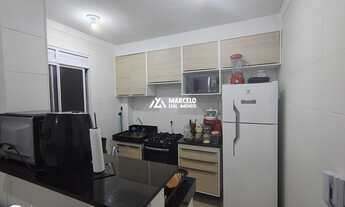Imagem 4: Vendo apartamento no 2º andar com 2 quartos, armários planejados na cozinha e