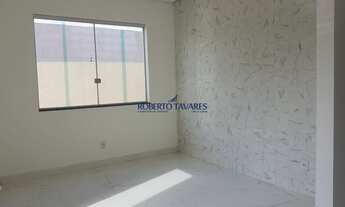 Imagem 2: Casa com excelente acabamento