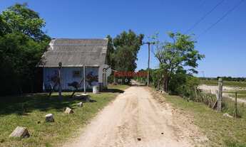 Imagem 4: PELEGRINO IMÓVEIS VENDE TERRENO EM FRENTE A LAGOA EM TAPES