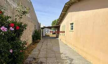 Imagem 3: Pelegrino Imóveis aluga casa no Balneário Rebello