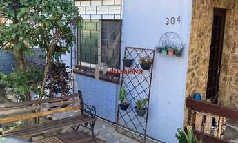 Imagem: Pelegrino Imóveis vende casa em Porto Alegre