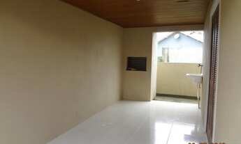 Imagem 4: Pelegrino Imóveis aluga casa em condomínio com 2 quartos e garagem c/ churrasq