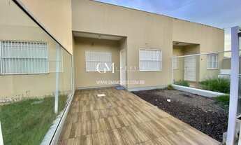 Imagem: Casa geminada em bairro residencial Torres