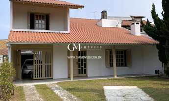 Imagem: Casa com 4 dormitórios a venda no centro