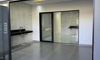 Imagem 7: Lindo Sobrado disponível por apenas 850.000,00 no coração cidade