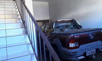 Imagem 5: Sobrado com Ponto comercial e Casa no Fundo