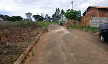 Imagem: LOTE A VENDA EM PETROLINA GOIÁS