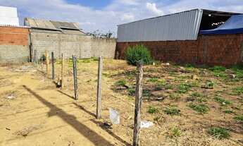 Imagem 2: VENDE-SE Lote no Bairro Industrial frente à CAOA. Anápolis GO