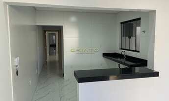 Imagem 4: LINDA CASA COM 2 QUARTOS SENDO 1 SUÍTE