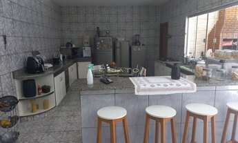 Imagem: Casa com 3 dormitórios à venda, 250 m²