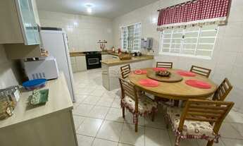 Imagem 2: Sobrado com 4 dormitórios à venda, 243 m² por R$ 640.000,00 - Vila Santa Isabel