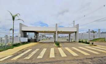 Imagem 6: Casa com planejado em condomínio fechado