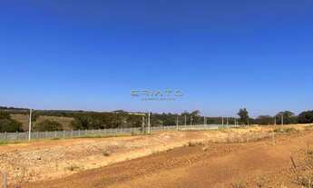 Imagem 2: VENDO AGIO DE DOIS LOTES JUNTOS EM CONDOMINIO FECHADO!