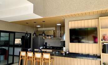 Imagem 3: Lindo sobrado em Condominio Fechado em Anapolis, com piscina e sauna