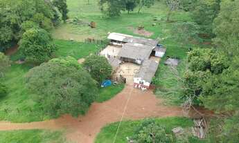Imagem: Linda Fazenda à Venda