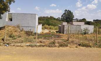 Imagem: Lote no Bairro Jardim Itália em Anápolis