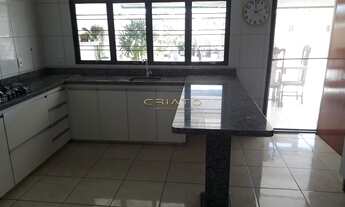 Imagem 4: Sobrado com Ponto comercial e Casa no Fundo