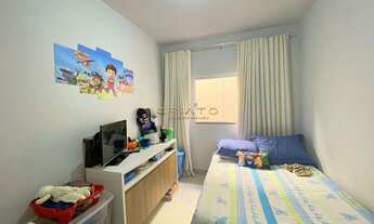 Imagem 6: Casa a venda no bairro Jardins do Lago com quintal