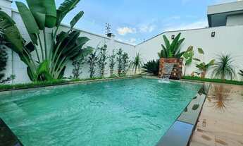 Imagem: Sobrado em condomínio porteira fechada