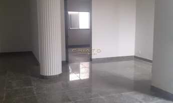 Imagem 5: Sobrado com dois pontos comerciais á venda no Setor Central - Anápolis-GO