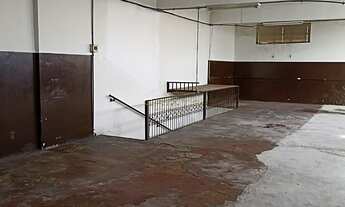 Imagem 7: Sobrado com Ponto comercial e Casa no Fundo