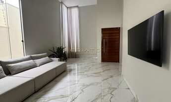 Imagem 3: Casa com piscina para venda, R$ 900.000,00. Bairro Cerejeiras