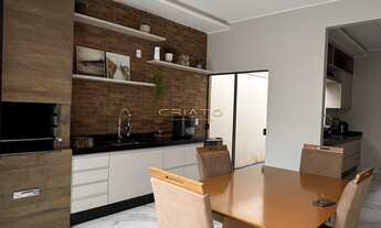 Imagem 5: Casa com piscina para venda, R$ 900.000,00. Bairro Cerejeiras