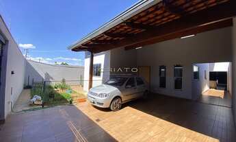 Imagem: Casa térrea com piscina a venda em Jardim