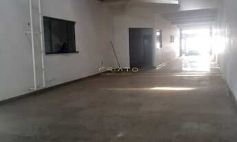 Imagem 2: Sobrado com dois pontos comerciais á venda no Setor Central - Anápolis-GO