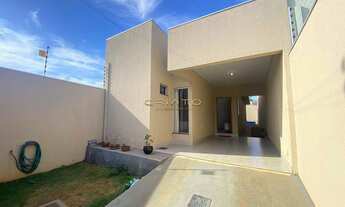 Imagem: Casa a venda no bairro Jardins do Lago com