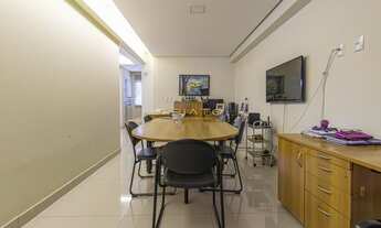 Imagem 4: SOBRADO JD. AMÉRICA com 4/4 sendo 3 suítes, Goiânia