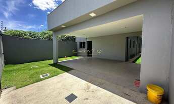 Imagem: Casa de 3 quartos á vendo no Bairro Shangrilá