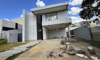 Imagem 4: Casa de Alto Padrão em Condomínio Fechado com 4 suites