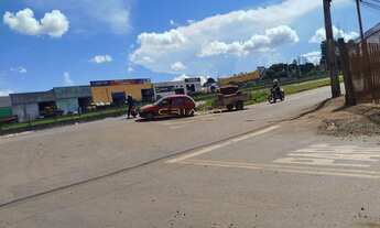 Imagem 5: Area Urbana Paralela com a Br a venda