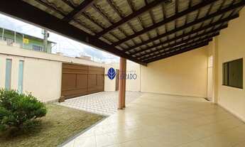 Imagem 2: Casa com 5 Quartos à Venda no Bairro Jardim Ana Paula