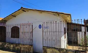 Imagem: Casa Simples Próxima ao Centro  Excelente