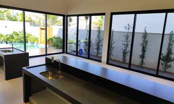 Imagem 6: Casa no Condomínio Anaville pra Venda Completa em Armários