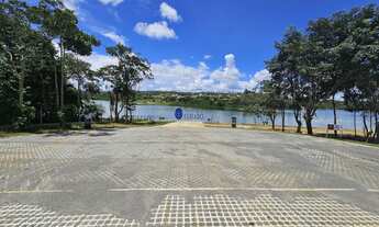 Imagem 5: Terreno grande com vista privilegiada do lago corumbá IV no condomínio Aurora do