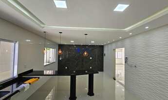 Imagem 4: Excelente Casa com 4 Quartos Para Venda no Anápolis City