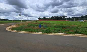 Imagem 2: Lote de Esquina à Venda no Condomínio Nature Home Resort