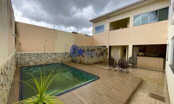 Imagem 2: Excelente Sobrado com Piscina e Área Gourmet à Venda no Parque Brasília