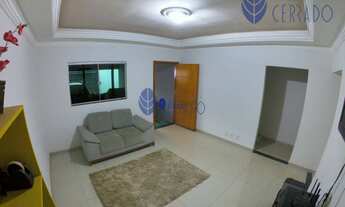 Imagem 2: Casa com Área Gourmet no Residencial Flamboyant à Venda