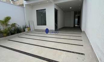 Imagem: Sobrado com Piscina à Venda no Bairro Eldorado