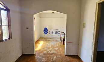 Imagem 4: Casa Simples Próxima ao Centro – Excelente Localização a 5 Minutos da Praça Bom