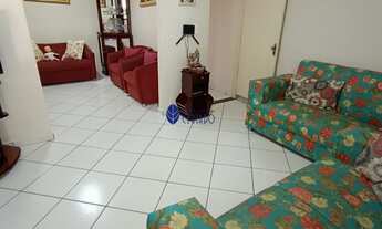 Imagem 4: Casa com Edícula nos Fundos à Venda no Village Jardim - Anápolis