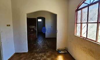 Imagem 7: Casa Simples Próxima ao Centro – Excelente Localização a 5 Minutos da Praça Bom